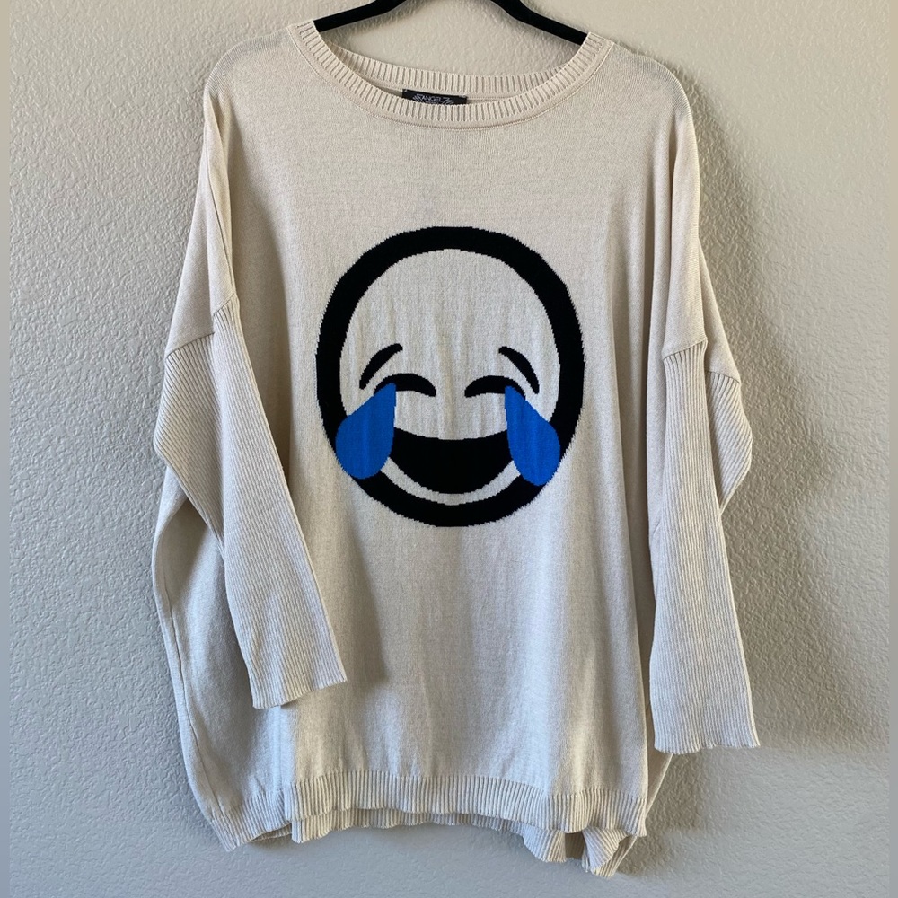 NWT Angel Apparel Cream Crying Laughing Emoji Sweater L Flaw